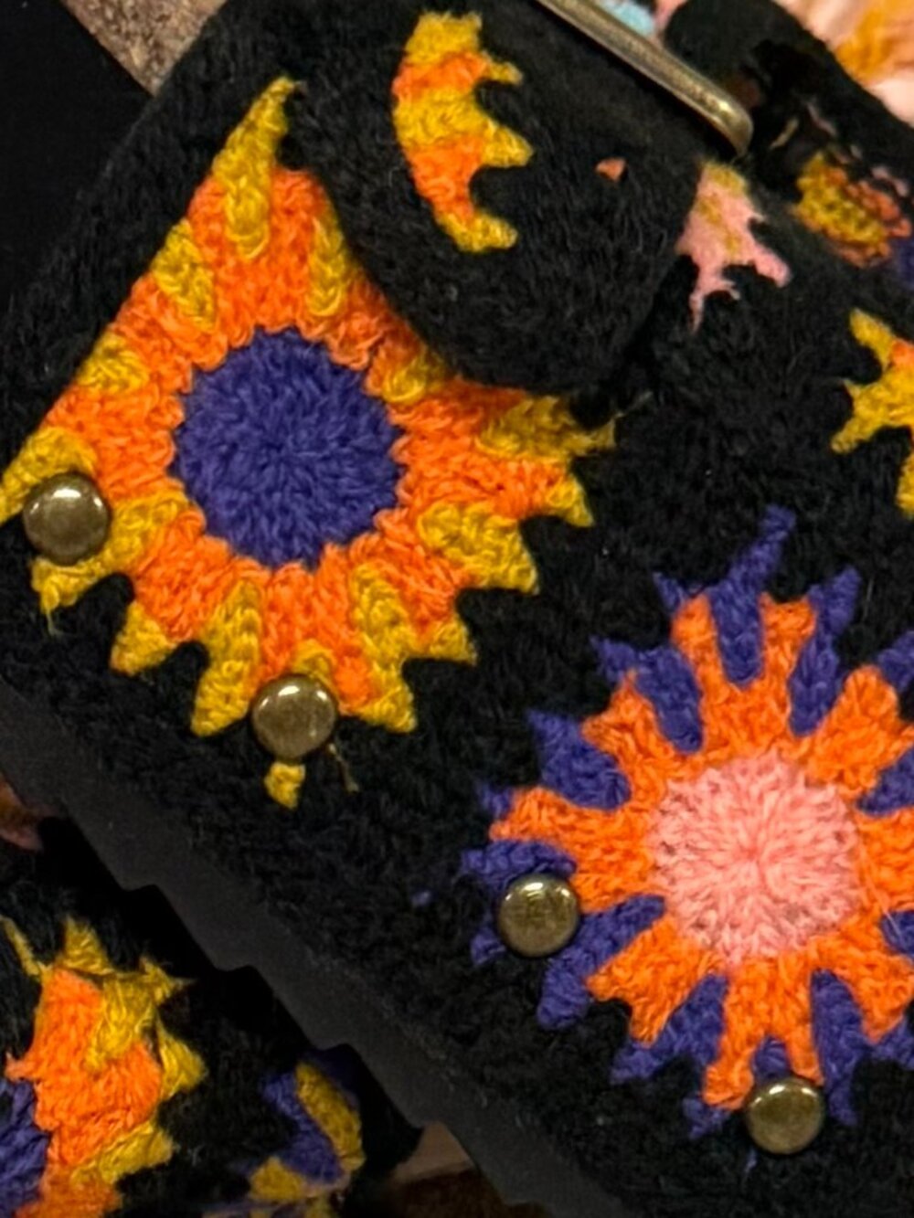 NWOT Boho Floral Crochet Embroidery Platform Sandals (Black) - Size 8 - Picture 3 of 4